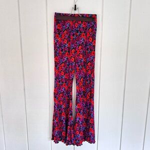 Stretchy Flower Pants